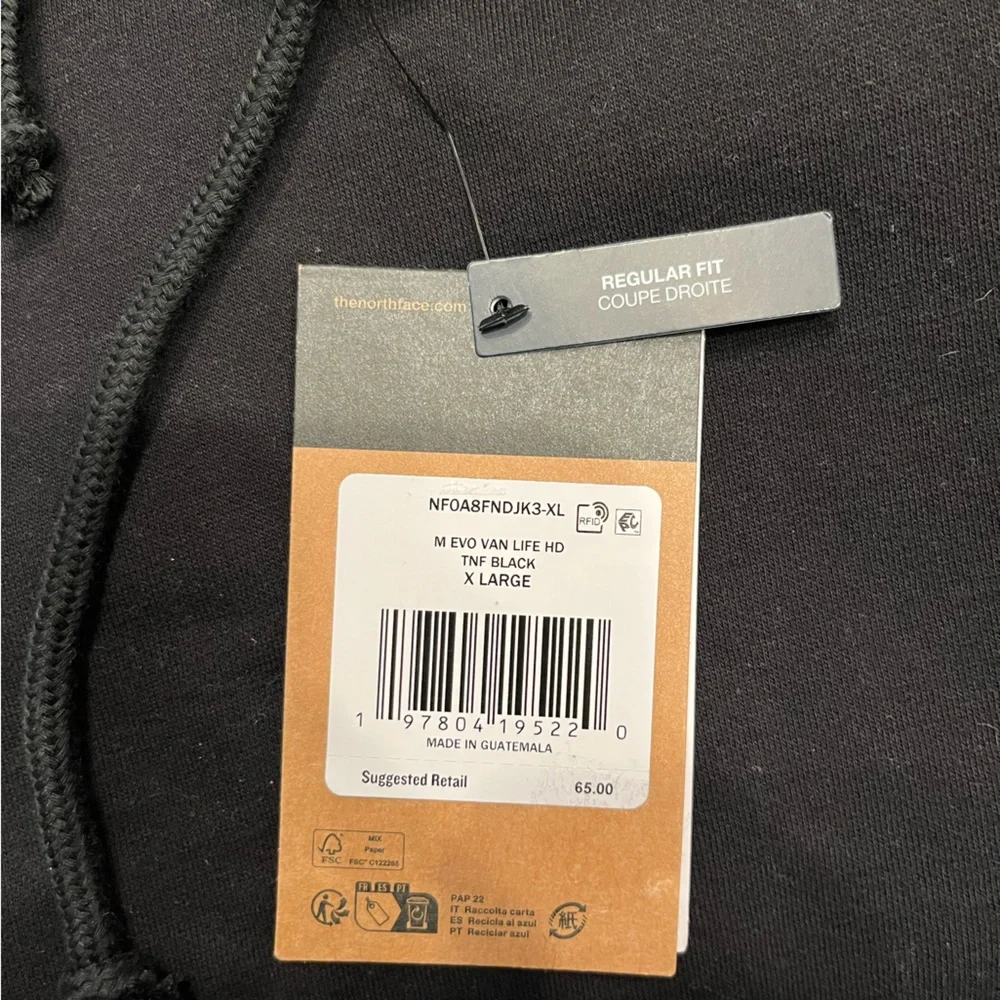 NWT North Face Men’s Hoodie